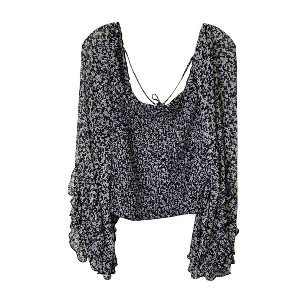 Torrid Women’s 1 (XL) Navy Floral Smocked Peasant Top Boho Ruffle Sleeve Blouse